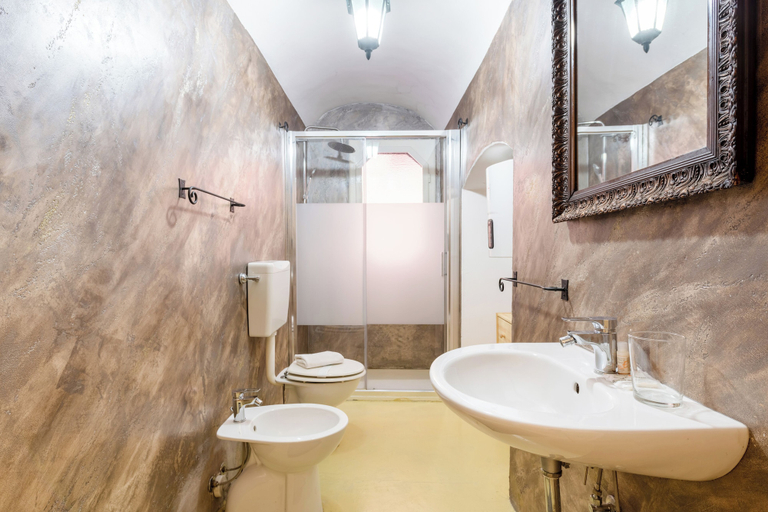 Bathroom 2, Guesthost - Cattedrale Di Firenze Apartment X5, Florence