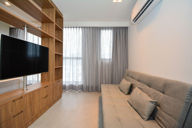 Living area, Studio frente a UFSC e HU Viva Trindade, Florianopolis