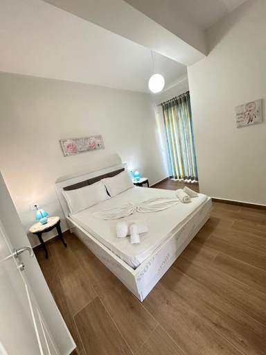 Bedroom 3, FAMILY INN Apartments, Sarandës