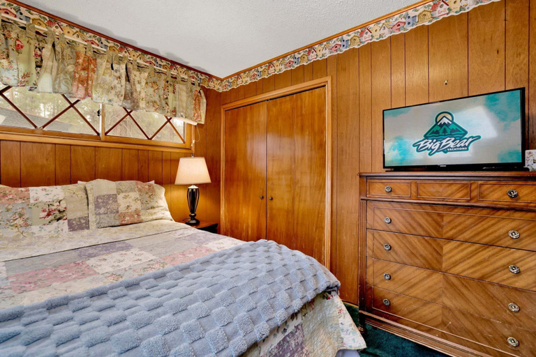Bedroom 2, Avalon Hide OUT #1336, San Bernardino