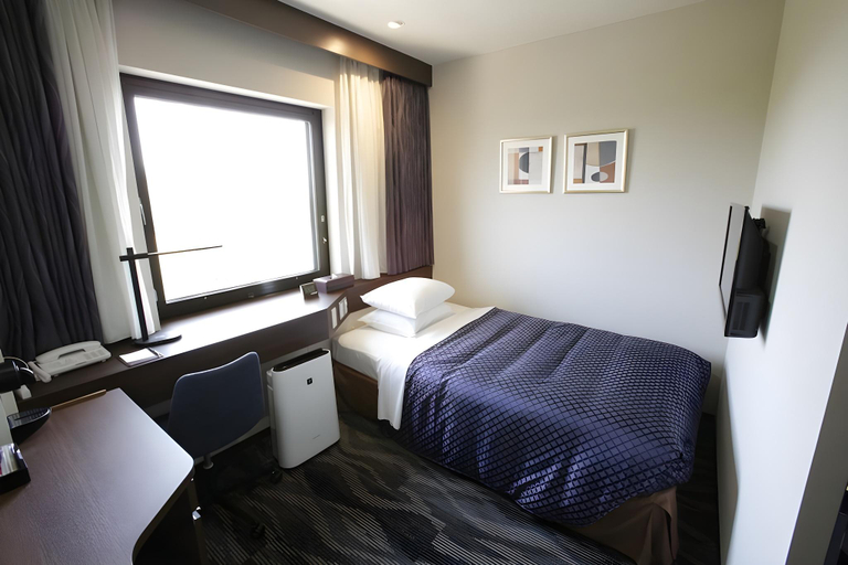 Bedroom 2, Okayama International Hotel, Okayama