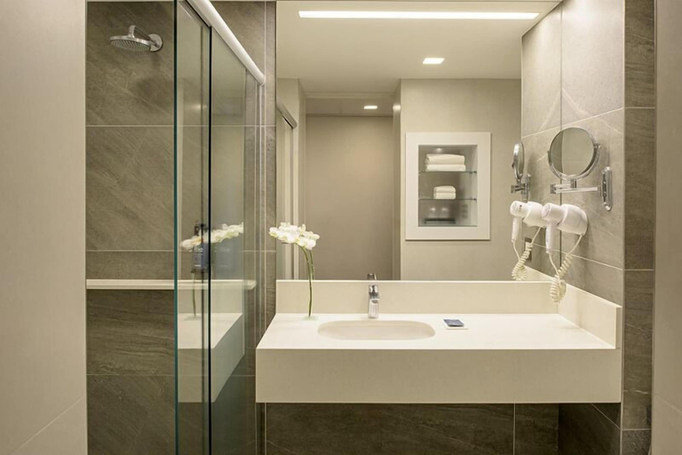 Bathroom 4, Rio Hotel by Bourbon Campinas, Campinas