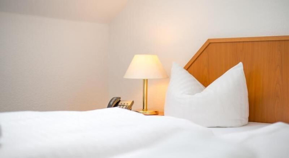 Room 3, Goethe Hotel Classic Frankfurt, Frankfurt am Main