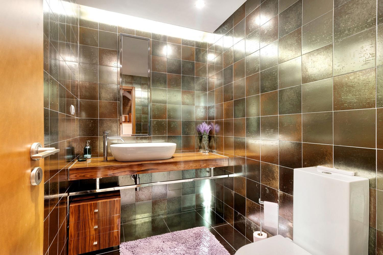 Bathroom 3, Casa dos Pinheiros, Esposende