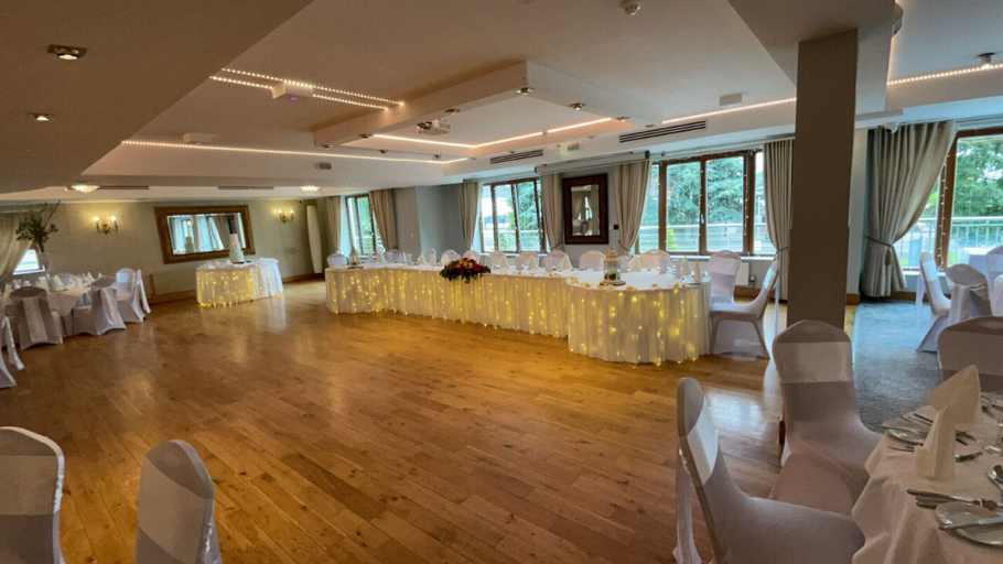 Food & Drinks 5, Annebrook House Hotel