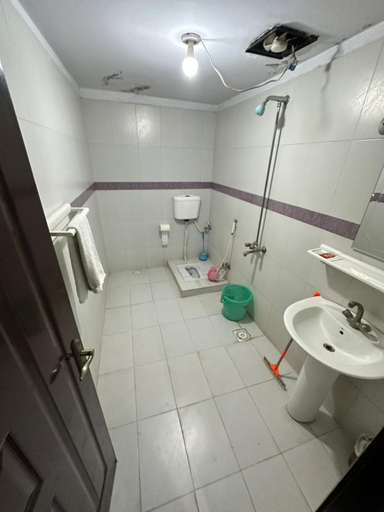 Bathroom 3, AK Rezidor Guest House, Islamabad