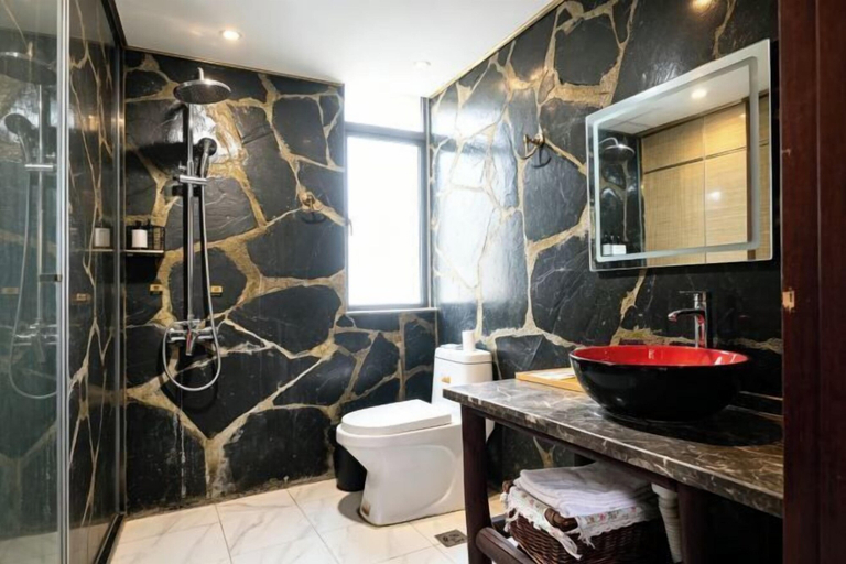 Bathroom 3, Yading Totem Boutique Inn, Garzê Tibetan