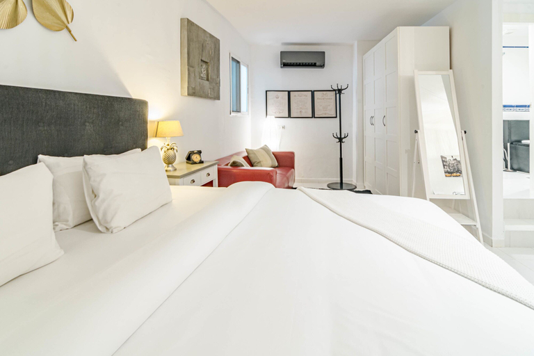 Interior 2, Eld4.1- Prime Location, Pool Views and Evening sun, Málaga