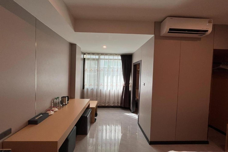 3, VELIN Pattaya Hotel, Pattaya