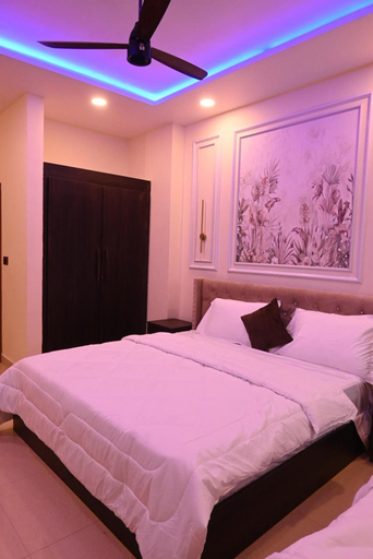 Room 4, The Royal Dining Restaurant & Motel, Darbhanga
