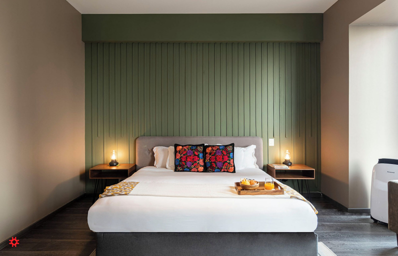 Bedroom 4, Magenta by Kukun, Mexico City