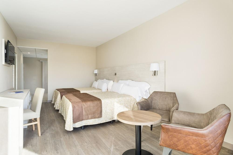 Bedroom 3, Hotel Best Negresco, Tarragona