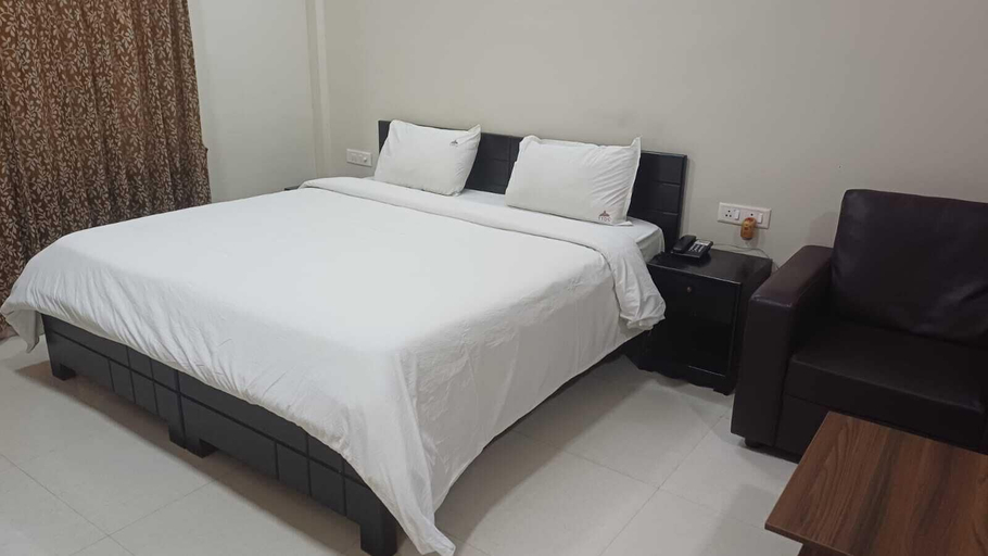Bedroom 2, Hotel Tamilnadu Trichy, Tiruchirappalli