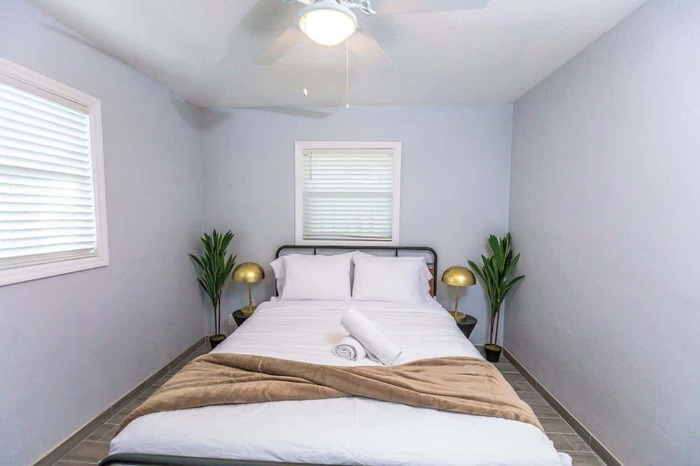 Interior 4, Trendy Home by Jet Skis, Parks & Art Hotspots, Sarasota