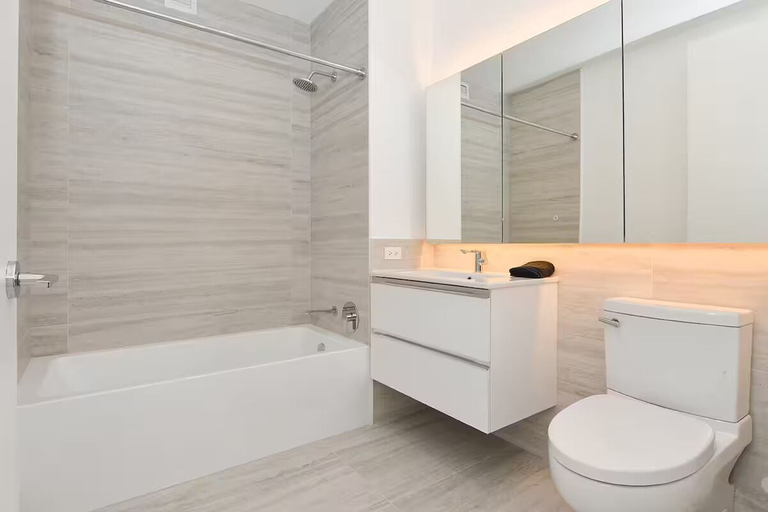 Bathroom 2, Suites at Dog Lane, Tolland