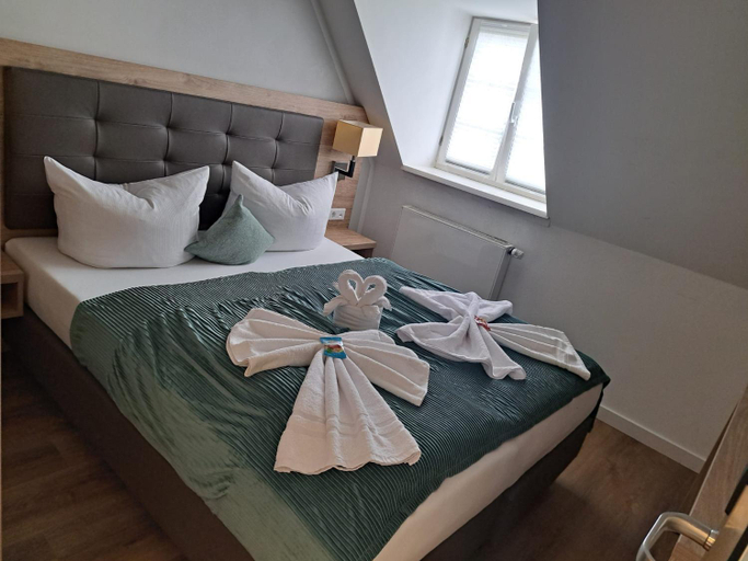 Bedroom 4, VILLAWIE, Gütersloh