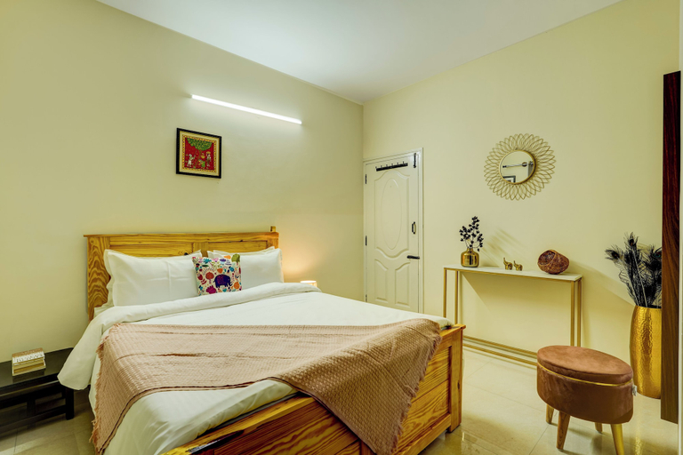 Room 2, Alaya Stays Saffron Breeze Apartment, Bangalore