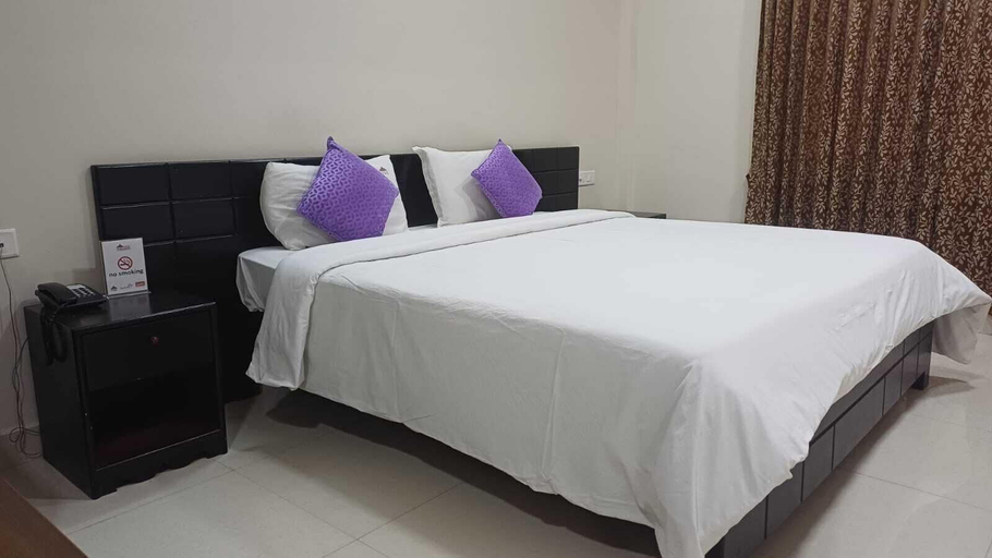 Bedroom 2, Hotel Tamilnadu Trichy, Tiruchirappalli