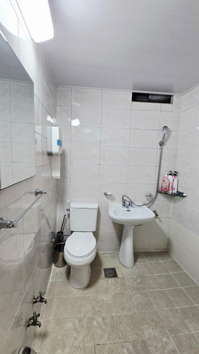Bathroom 3, Time Stay, Jung
