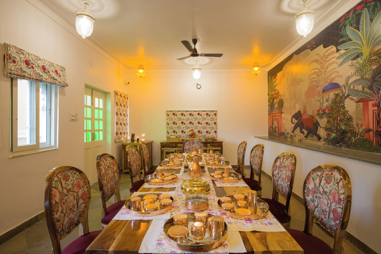 Dining 4, ELIVAAS Amber Royale 3 BHK with Pvt Pool, Udaipur