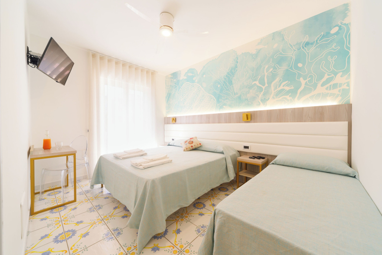 Bedroom 3, Hotel Villa Maredona, Salerno