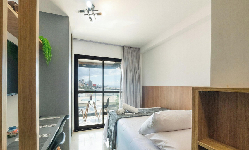 Room 2, Studios in Building w/ Pool and Gym - Jdns, Salvador