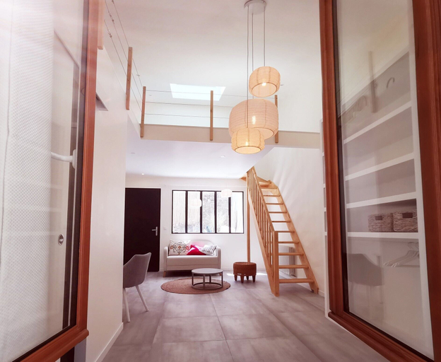 Room 3, Le Saint Christophe, Seine-Saint-Denis