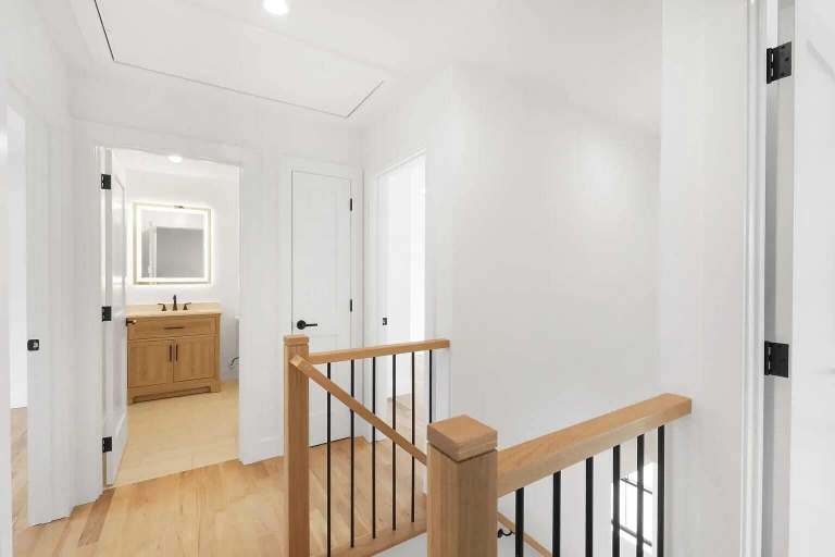 Interior 5, Summit Vista by Rove 4BR Home W/patio & Pool, Suffolk