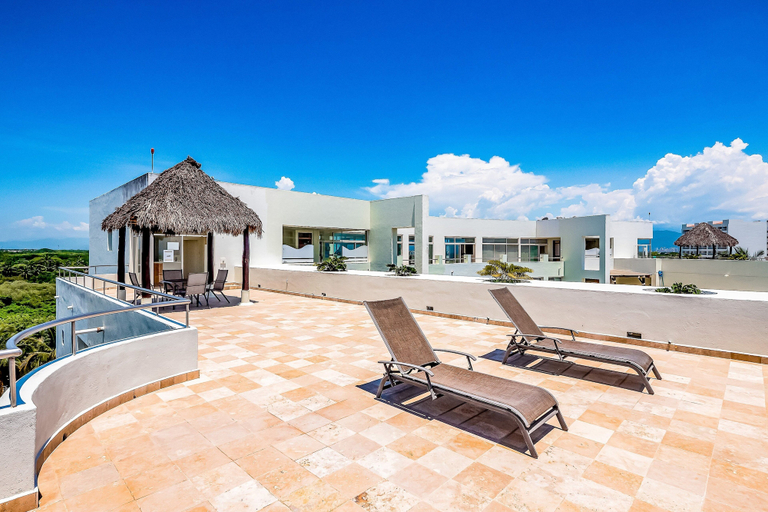Terrace/patio, Spacious Condo With Near the Beach With Resort-style Pool, Inviting Balcony, Compostela