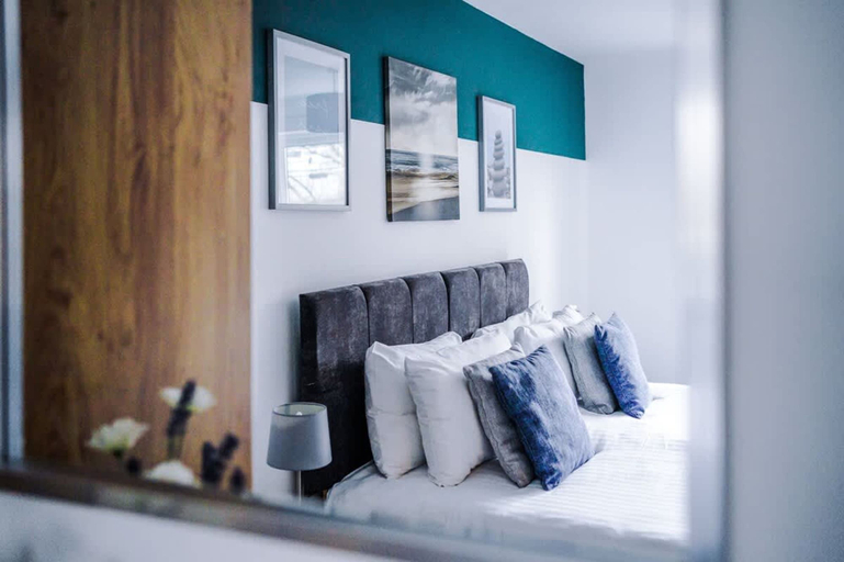 Room 4, Spacious House Incredible Location Free Parking, Cheshire West and Chester