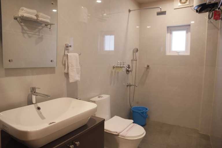 Bathroom 3, Hotel Subansiri, Dibrugarh