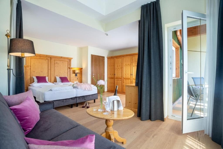 Bedroom 4, Hotel Seppl, Innsbruck Land