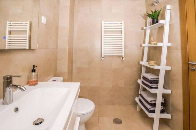Bathroom 5, Apartment - Sleeps 4 With Pool & Golf Views, Murcia