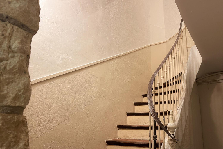 Others 4, Les Appartements du Clocher, Vaucluse