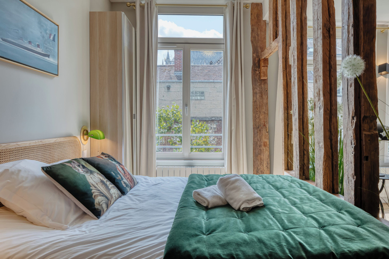 Room 2, La Venelle Saint-Nicolas, Seine-Maritime