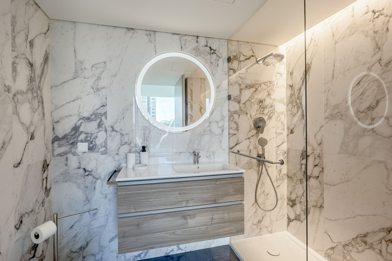 Bathroom 2, Areeiro Vision Studio by Homing, Lisbon