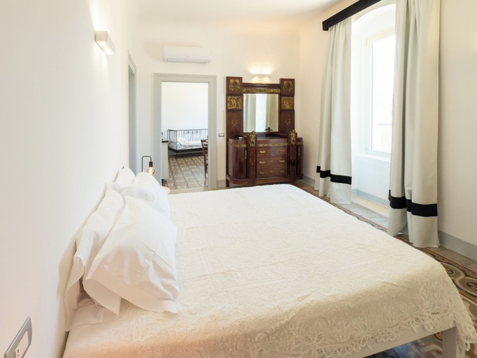 Bedroom 3, Palazzo Didonna - dimora storica, Bari