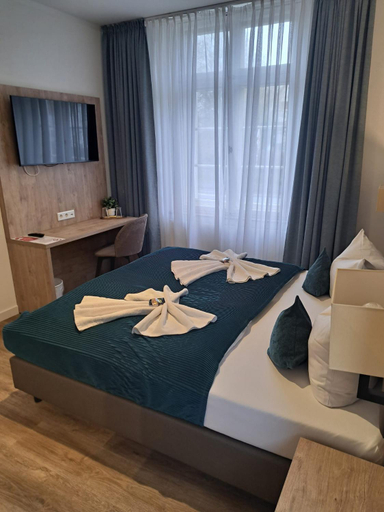 Bedroom 2, VillaWie, Gütersloh