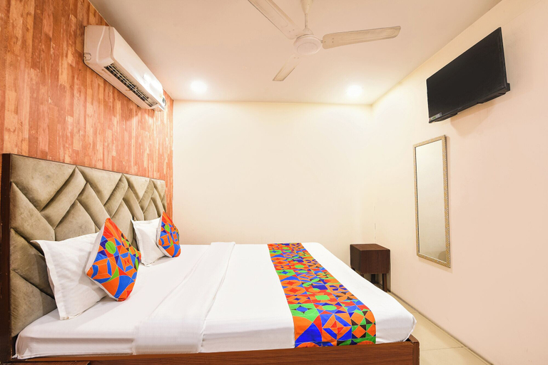 Room 3, Fabhotel Snow Valley, Delhi