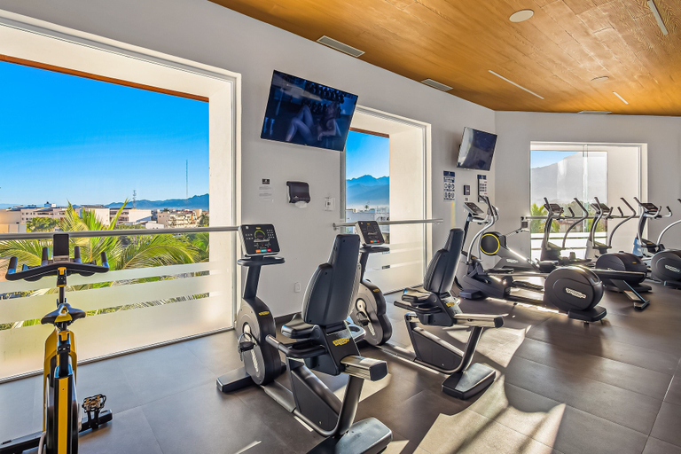 Fitness facility 3, Oceanfront Studio With Infinity Pool, Breathtaking Views & Beach Access, Puerto Vallarta