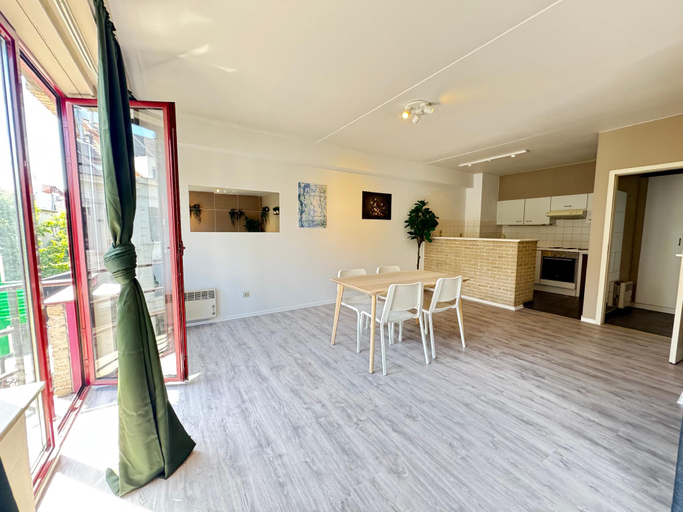 Kitchen 2, Apartment in Antwerp with garden view, Antwerpen