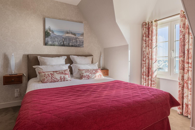 Bedroom 2, Hotel de la Pointe du Grouin, Ille-et-Vilaine