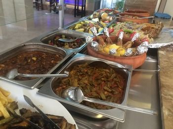 Food & Drinks