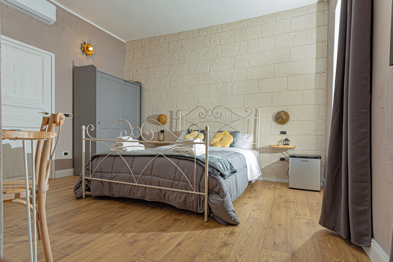 Bedroom 4, L'Accademia dei Sogni, Sassari