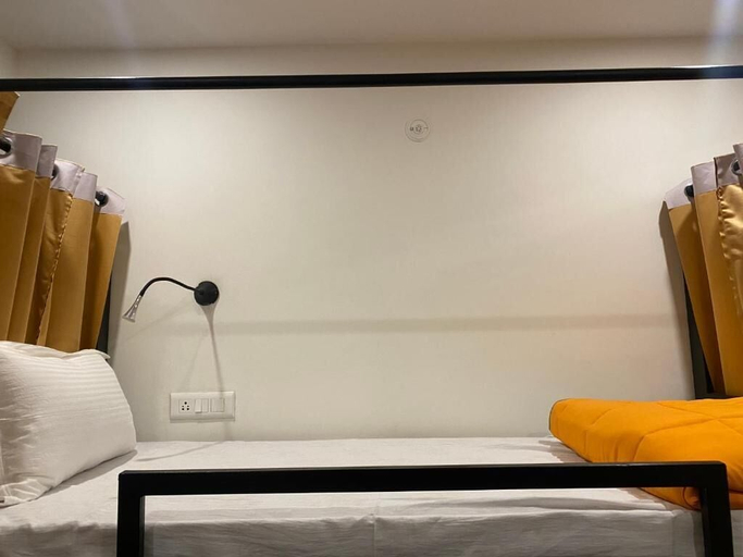 Bedroom 5, Joey's hostel Rishikesh, Garhwal