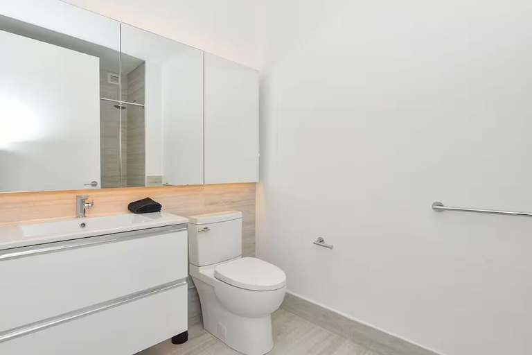 Bathroom 4, Suites at Dog Lane, Tolland