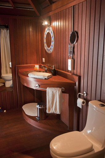 Bathroom 3, Robinson's Cove Villas