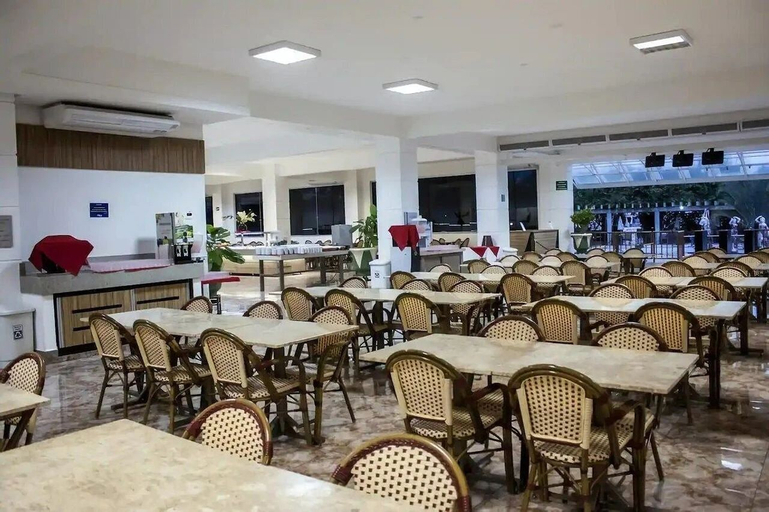 Food & Drinks 4, Ap Completo Parq. Aquát. Incrível Grátis, Caldas Novas