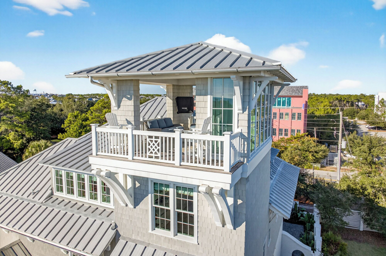 Terrace/patio 4, 6BR Coastal Retreat With Golf Cart & Heated Pool!, Walton