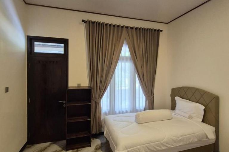 Bedroom 3, dAlvin Homestay, West Manggarai